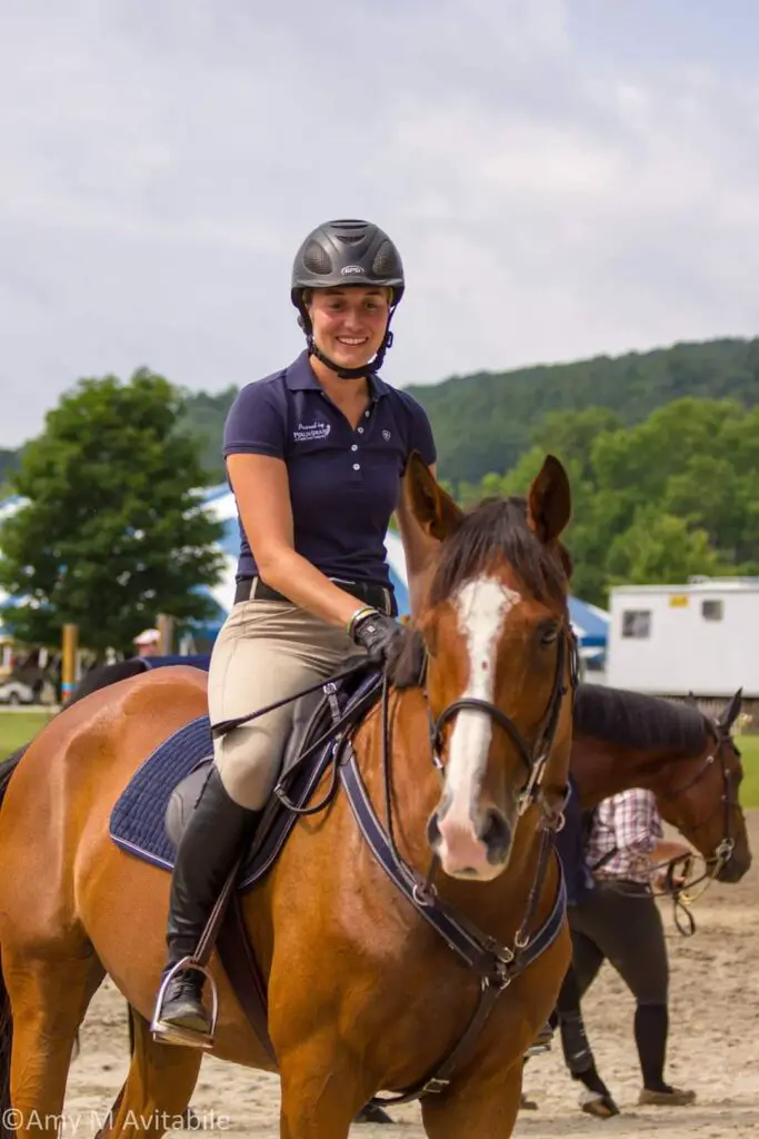 How to find a riding instructor, horseback riding lessons, finding a barn, learning to ride horses, finding a horse trainer